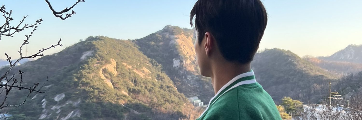 floforshort's profile banner image