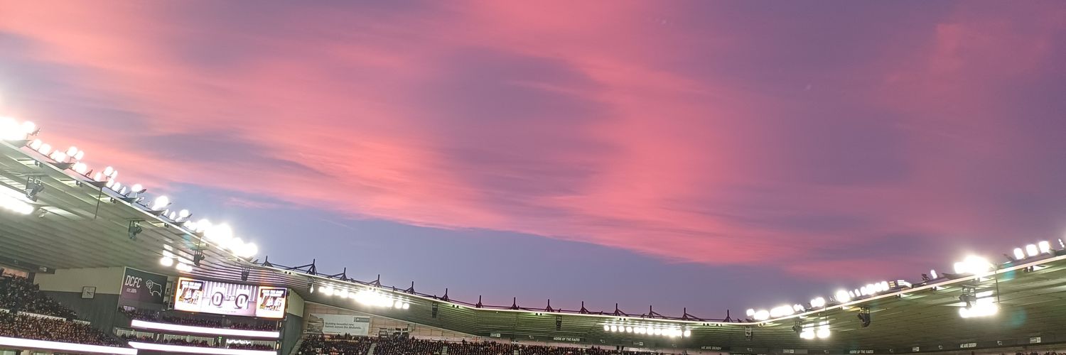 LorraineHourd's profile banner image
