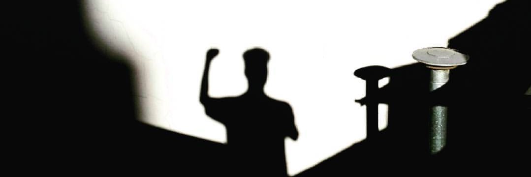 Lautar's profile banner image