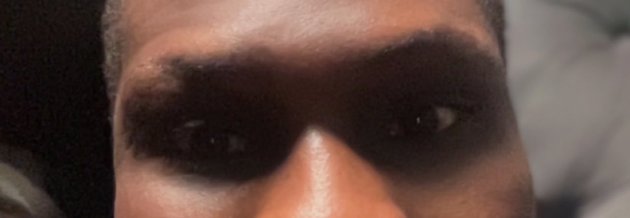 bhayelee's profile banner image
