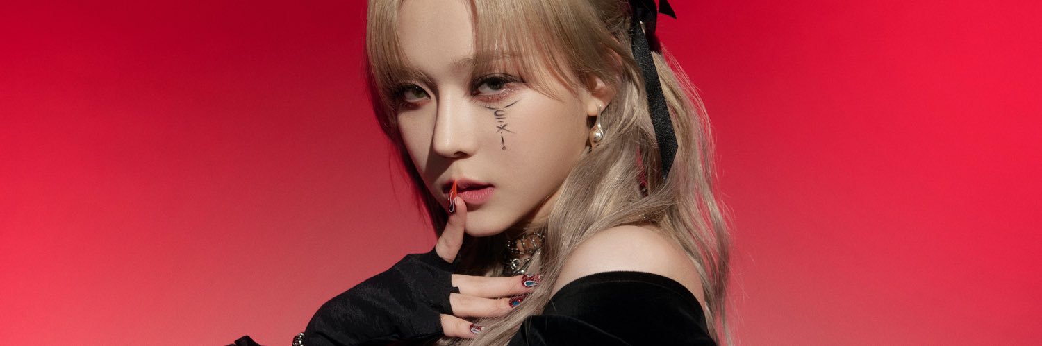 teensvogue's profile banner image