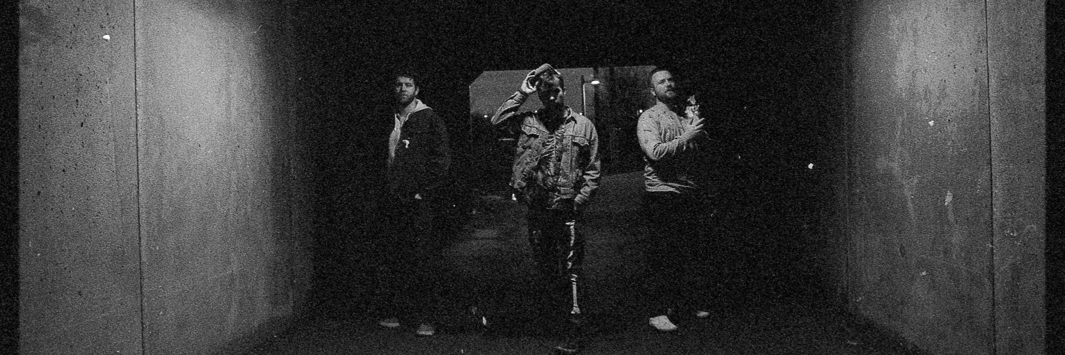 PEAKS banner