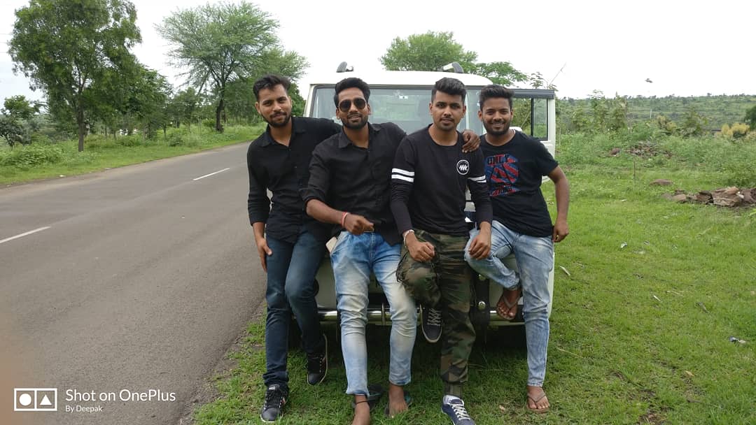 deepaktiwari688's profile banner image