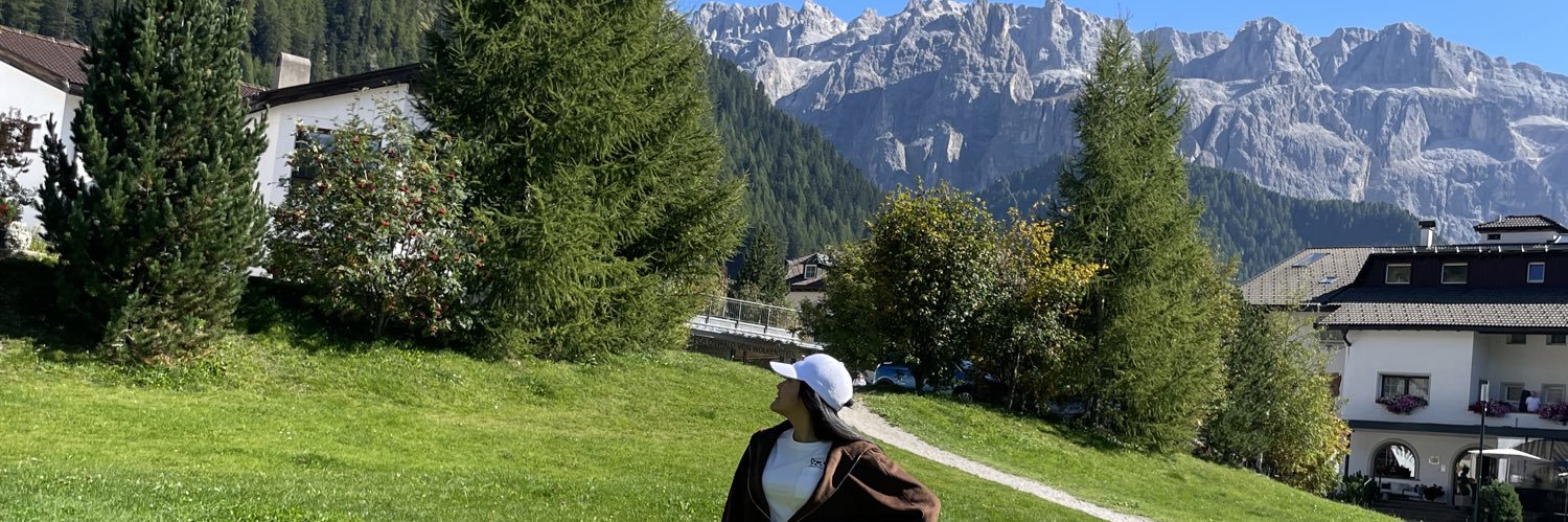 ianella13's profile banner image