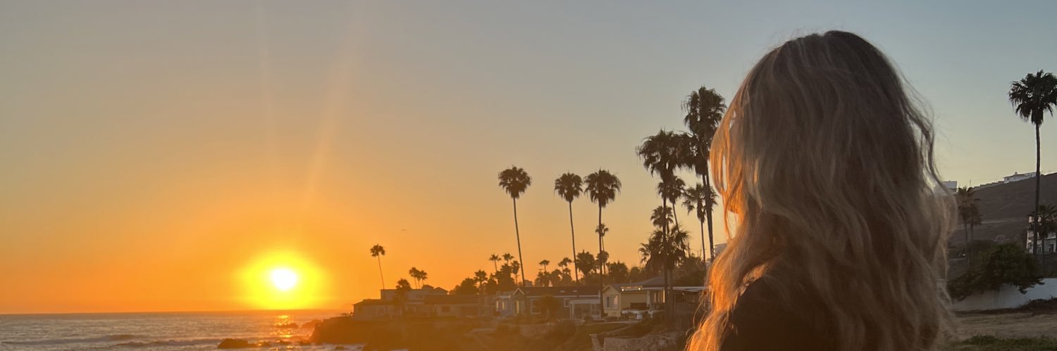 EmmmmmRae's profile banner image