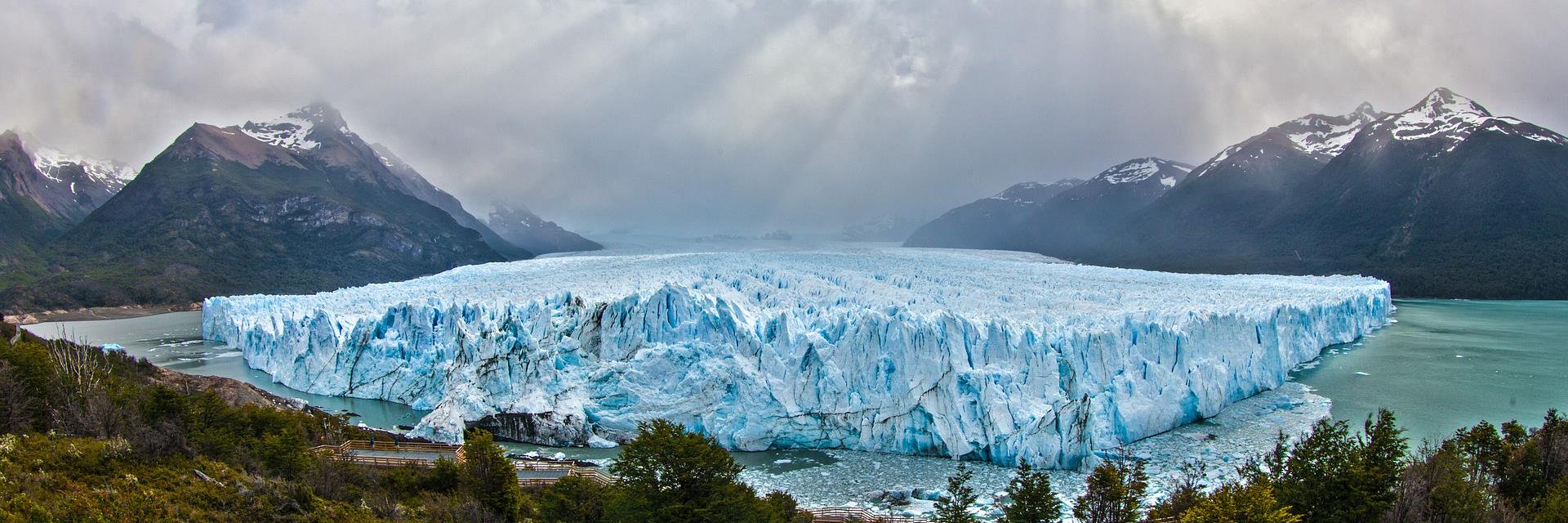 Premium Photos banner