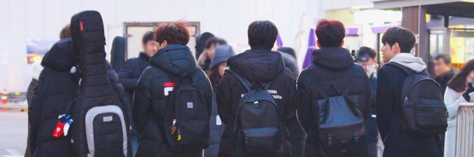 whole week 🍋🍀 banner