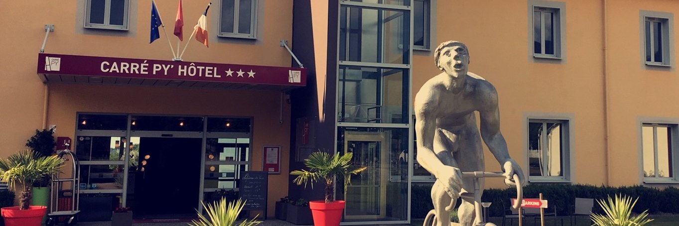 CarrePyHotel's profile banner image