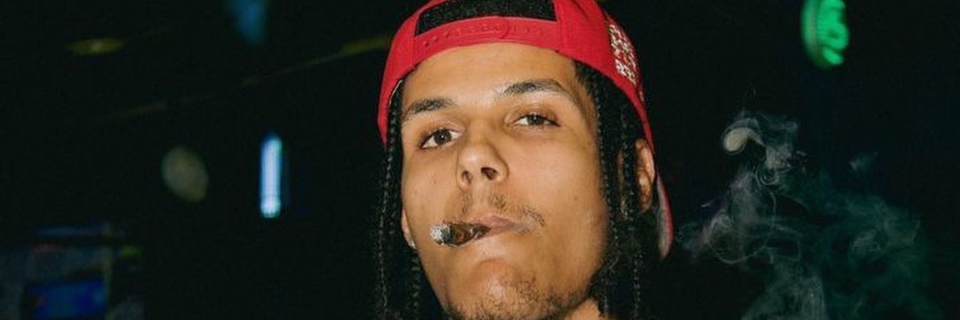 four_finessin's profile banner image