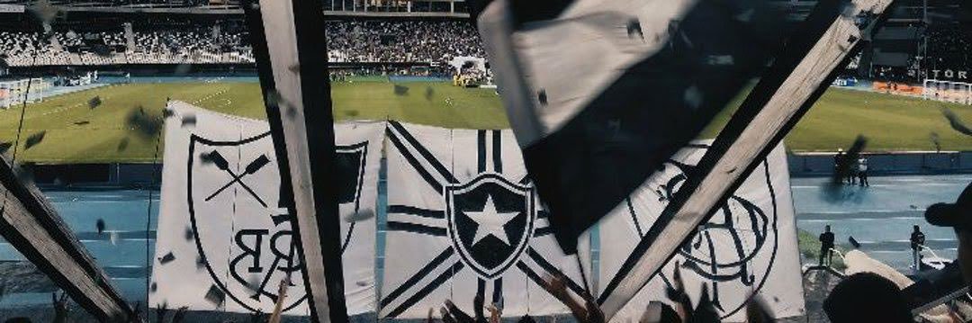 merebfr's profile banner image