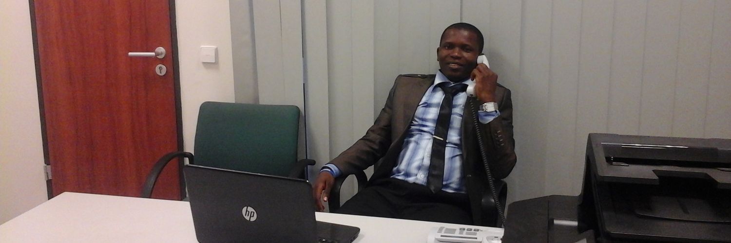donidise's profile banner image