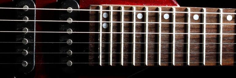 mendozaguitar's profile banner image