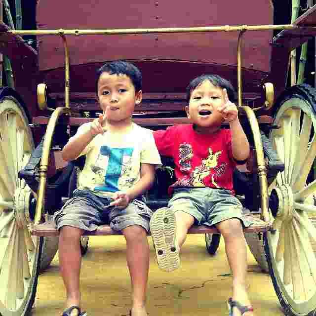 utama_id's profile banner image