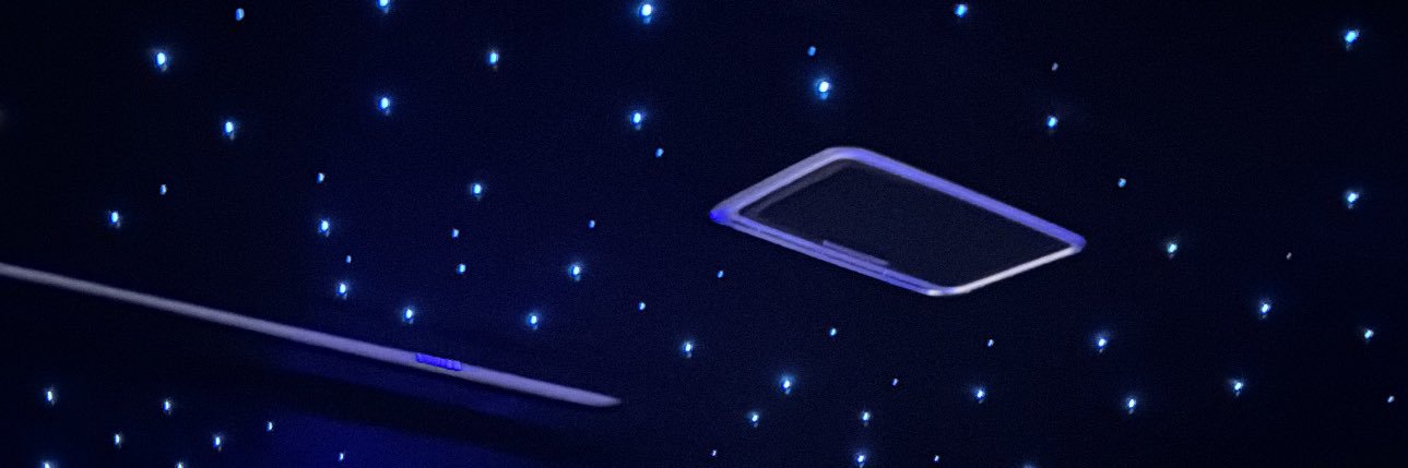 CGvez's profile banner image