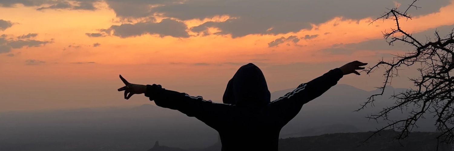 kellmihas's profile banner image