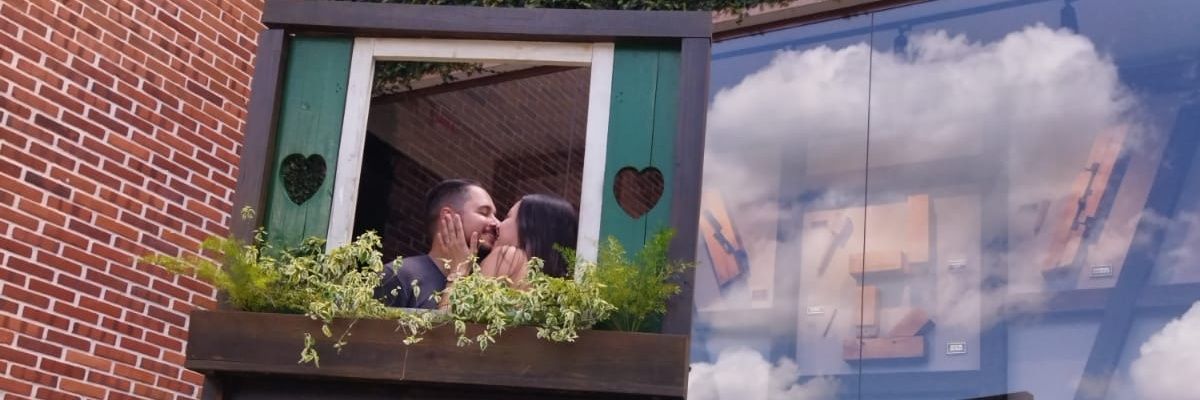 helostos's profile banner image