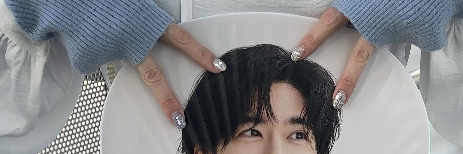 ________yt810's profile banner image