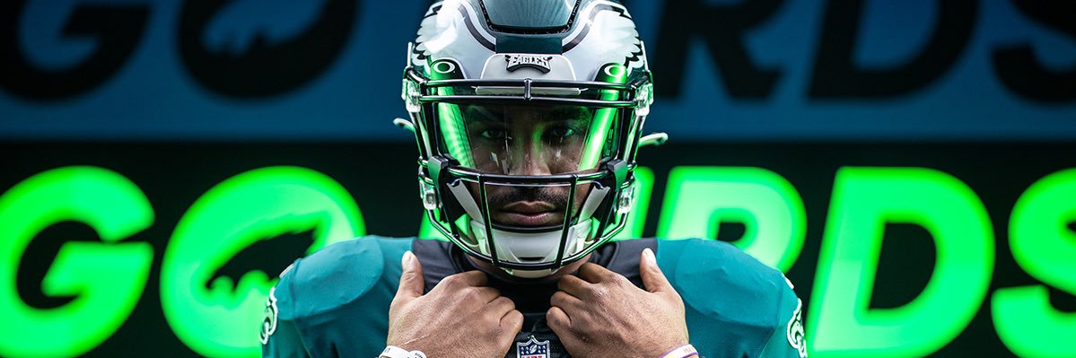 C_Davis813's profile banner image