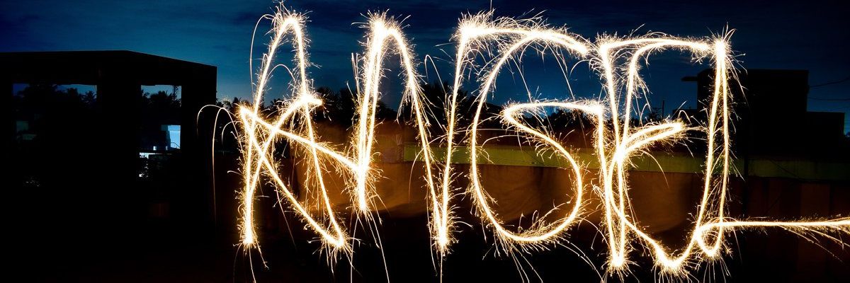 இவள் தமிழ் தேவதை banner