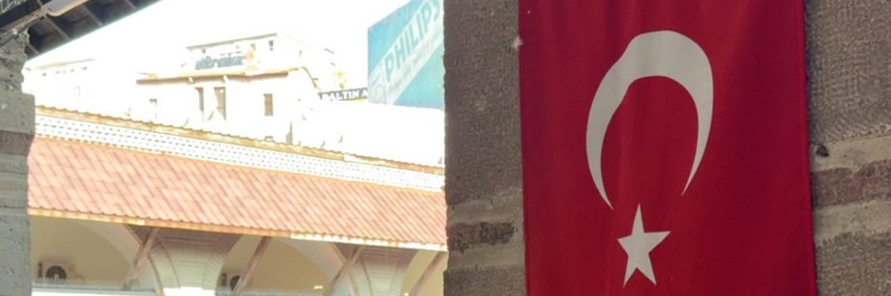 OlurZeZe's profile banner image