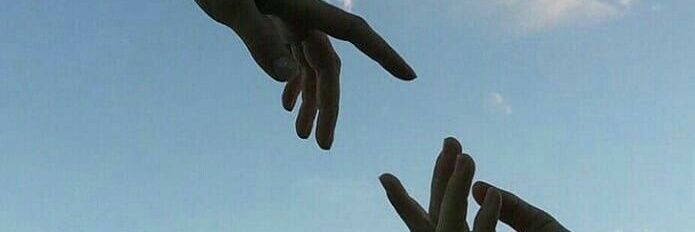 W banner