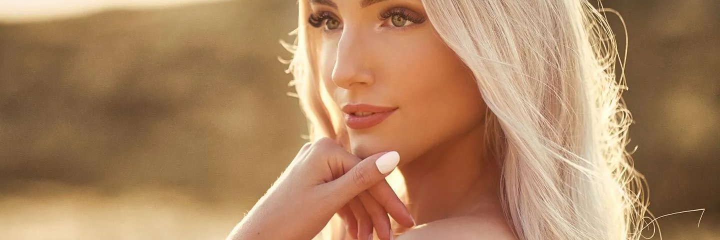 Emily_Smith95_'s profile banner image