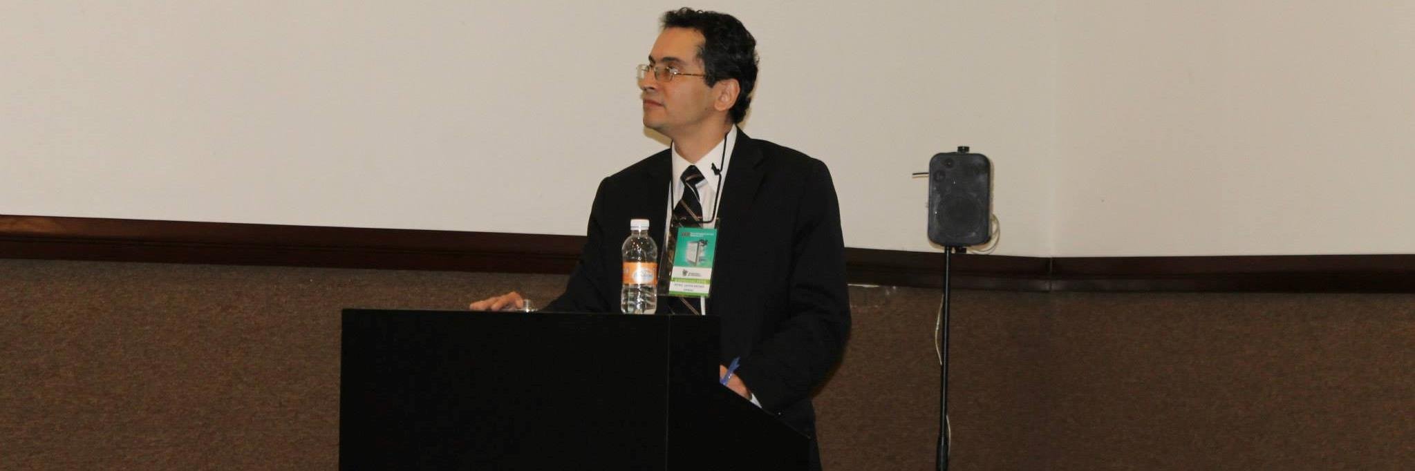 Javier Brown César banner