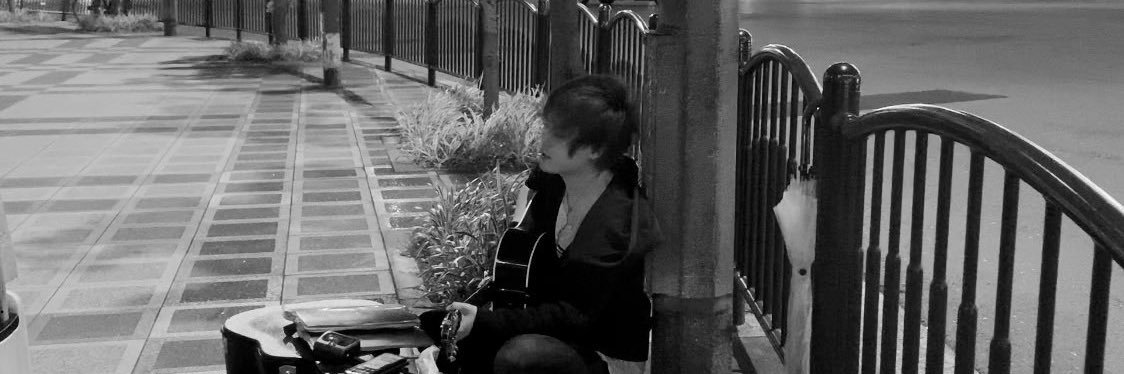 13___yui's profile banner image