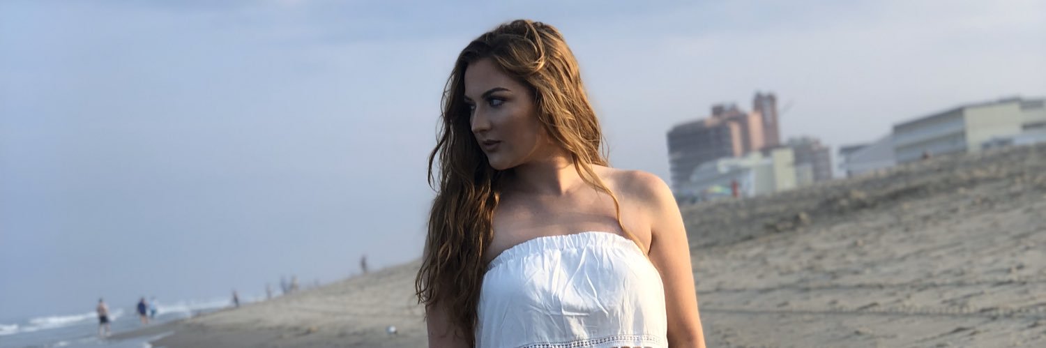 Tea_nichole's profile banner image