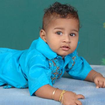 dineshM723's profile banner image