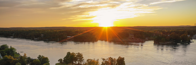 MeetMeAtTheBay's profile banner image