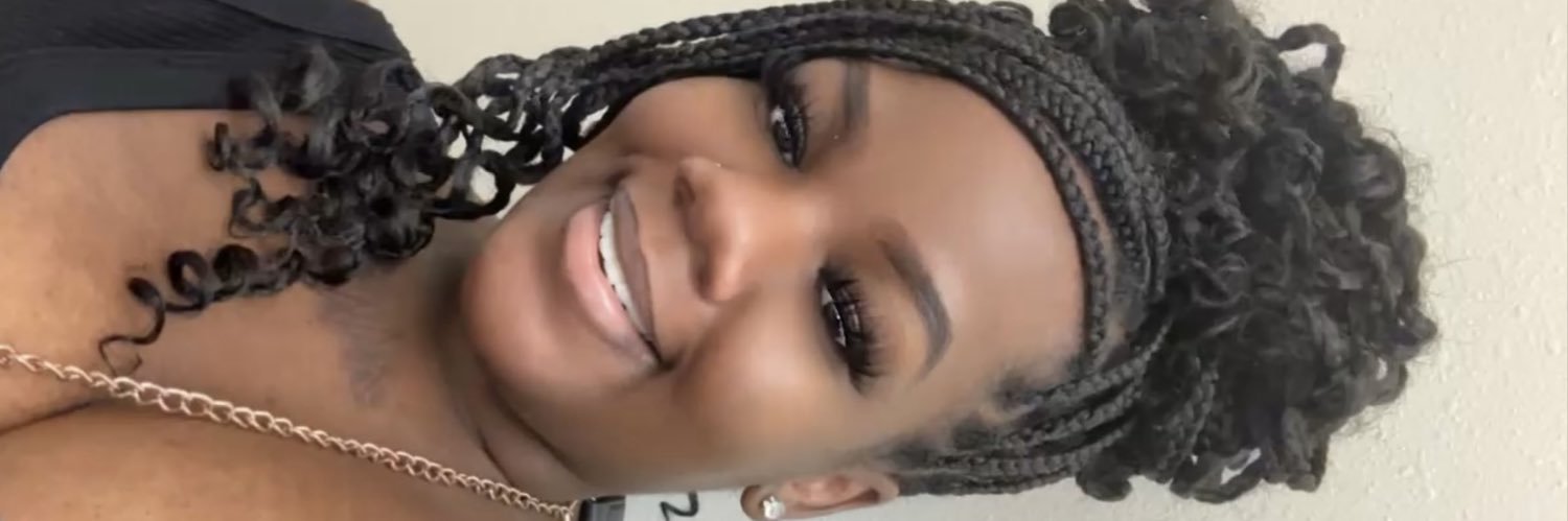 DatGrlRetta's profile banner image
