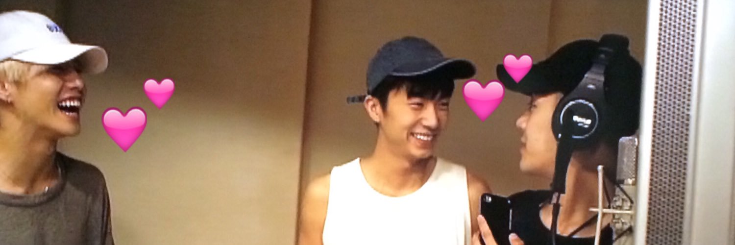 woomak27's profile banner image