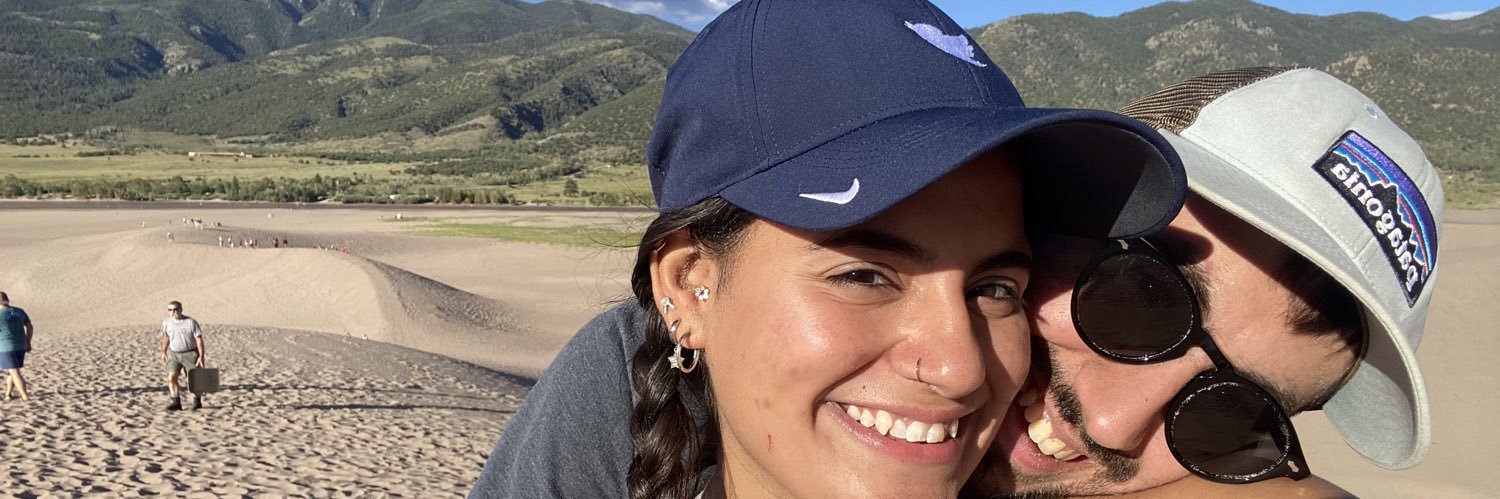 LauraPaz04's profile banner image