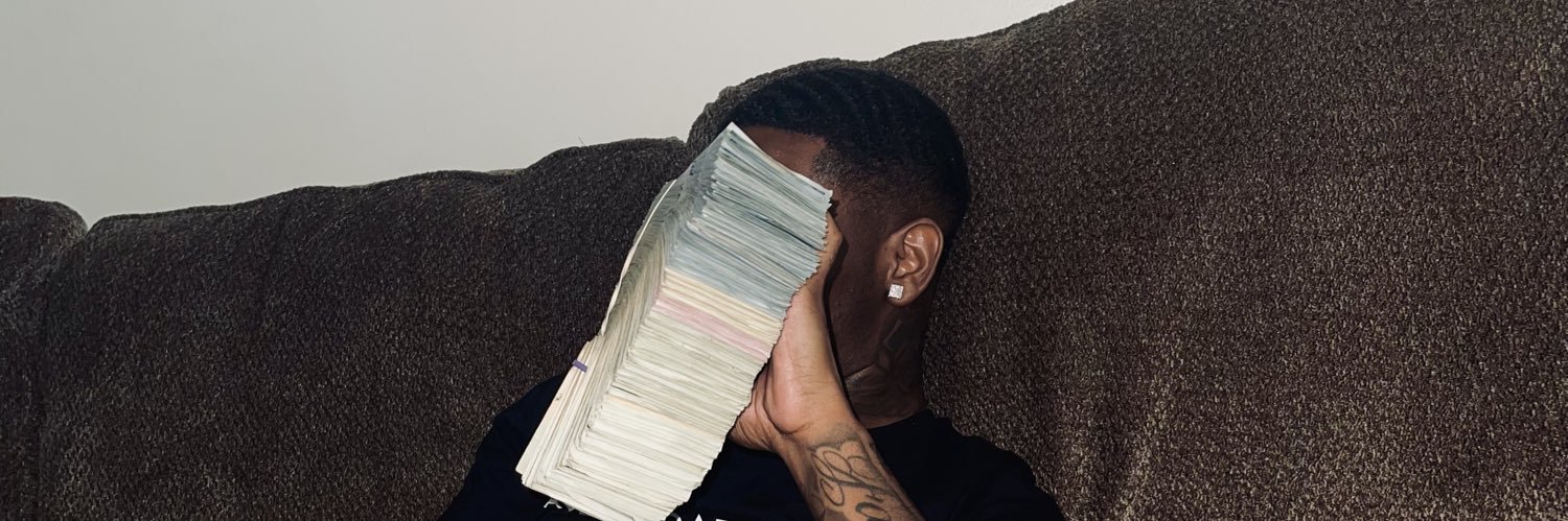 Hakuna Matata☔️ banner