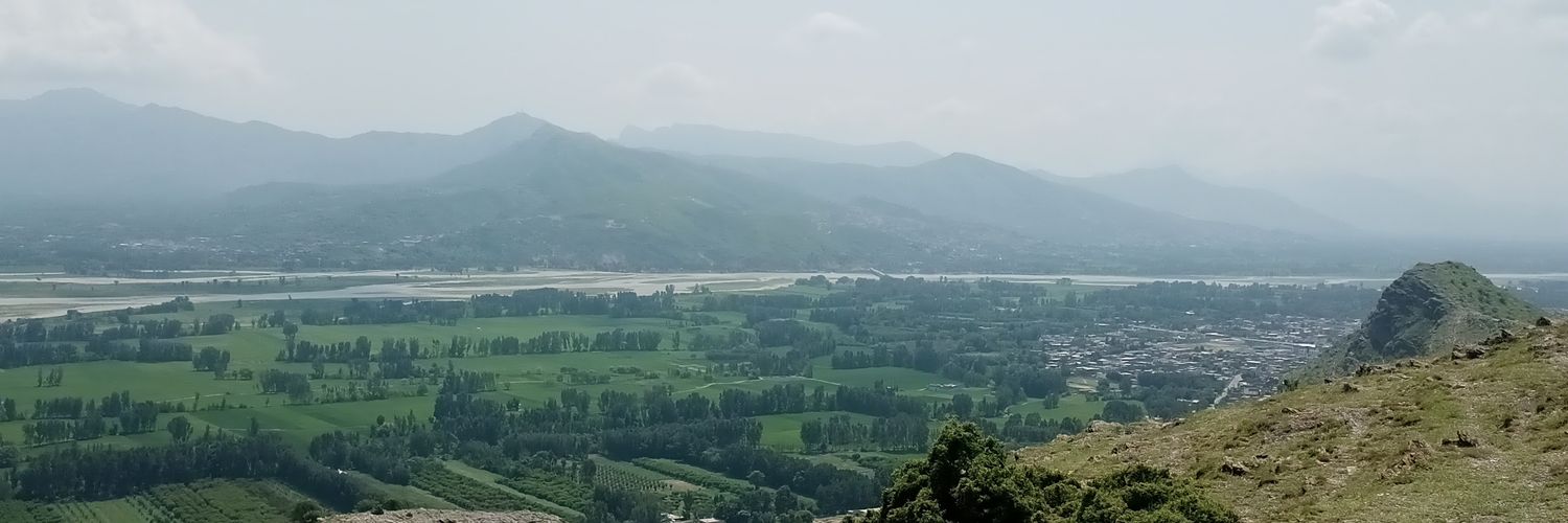 گُل یوسفزئ banner