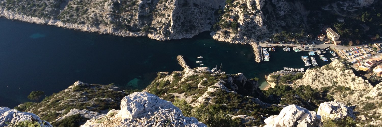 AnnePerrillat's profile banner image
