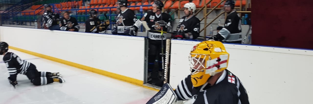 Kes Smith-Green 🇬🇧🇦🇪 banner