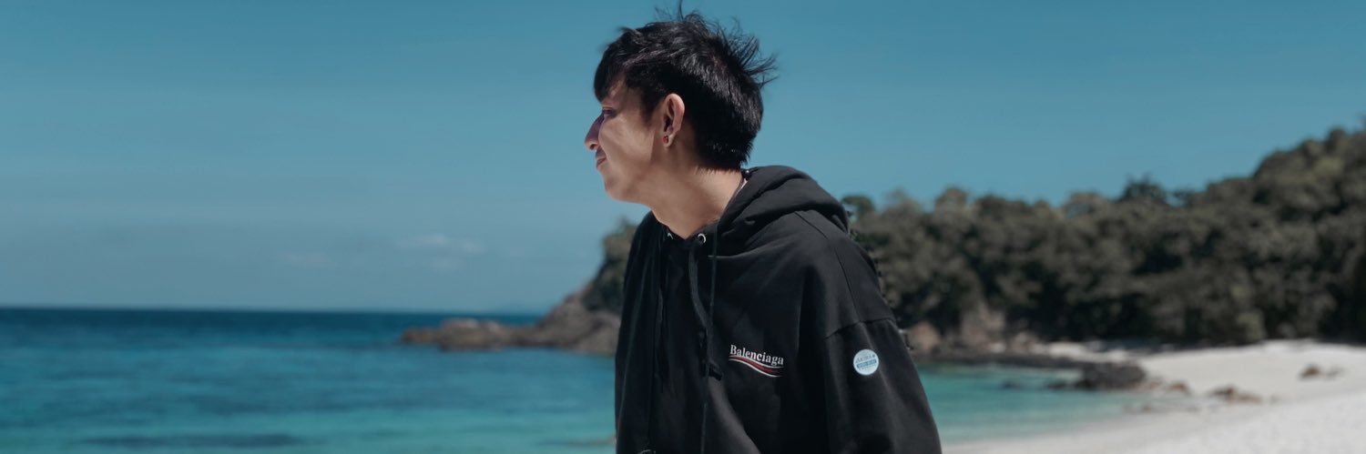 Loukmoo_'s profile banner image