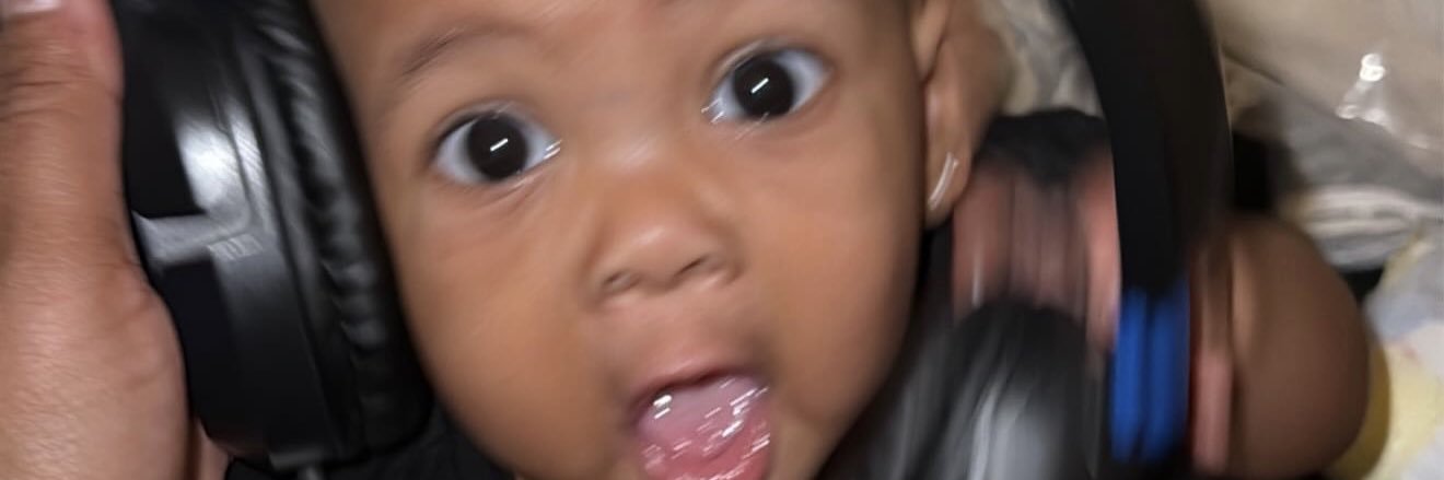 J luv 2 stunt 🏴‍☠️ banner