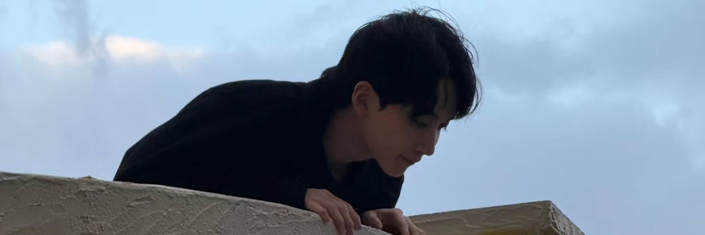m__17j's profile banner image