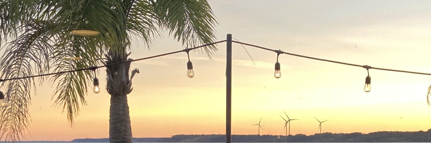 AdeSpafford's profile banner image