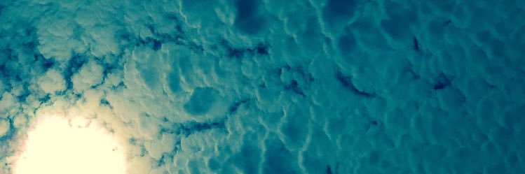 i2two's profile banner image