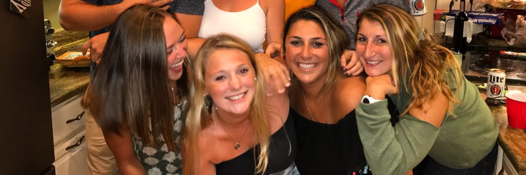 mollymo919's profile banner image