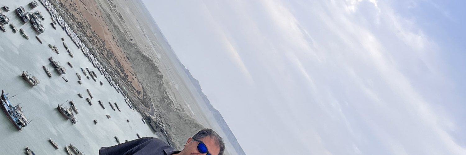 paeezrangi's profile banner image