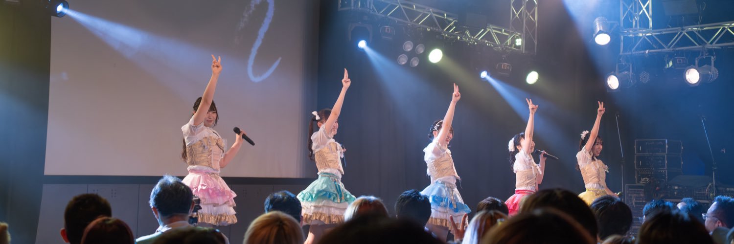 nanam_ud2016's profile banner image