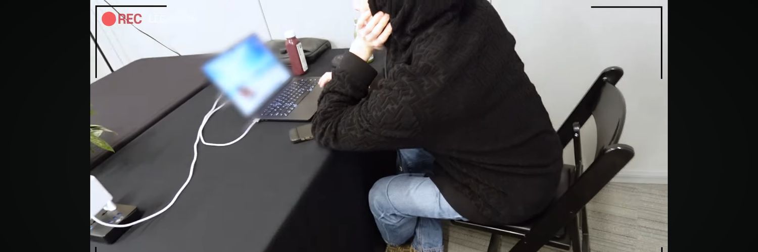 hJ865's profile banner image