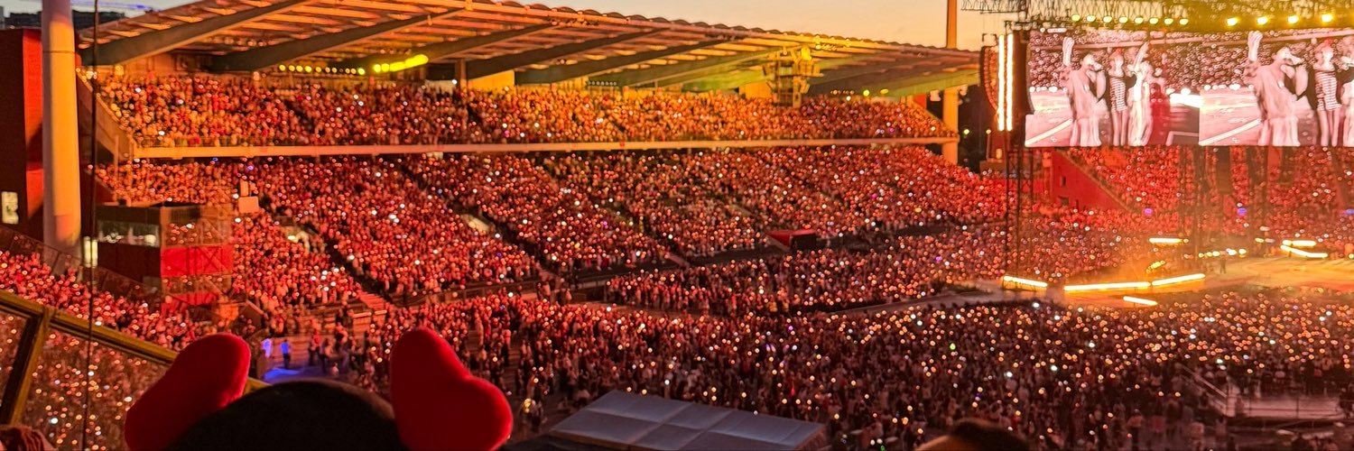 McYoos's profile banner image