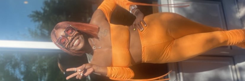 ManiiiMonroe's profile banner image