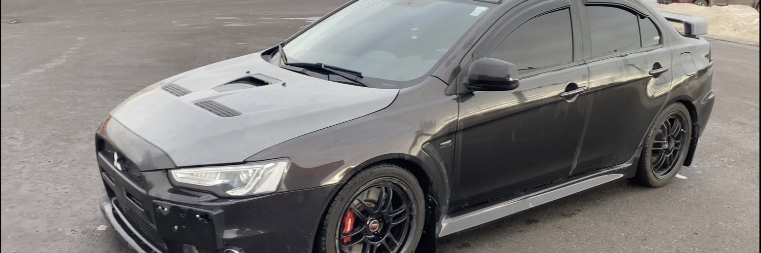 Dust | UNTOLD banner